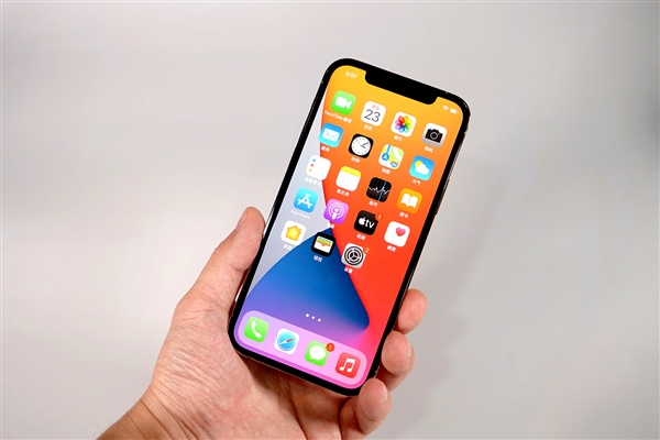 坡头苹果手机维修分享iOS 14.2修订版已到，专属iPhone 12系列 