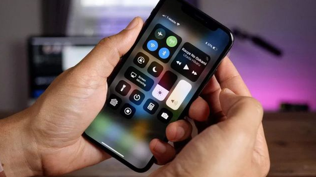 坡头苹果手机维修分享iPhone 12信号差怎么办 